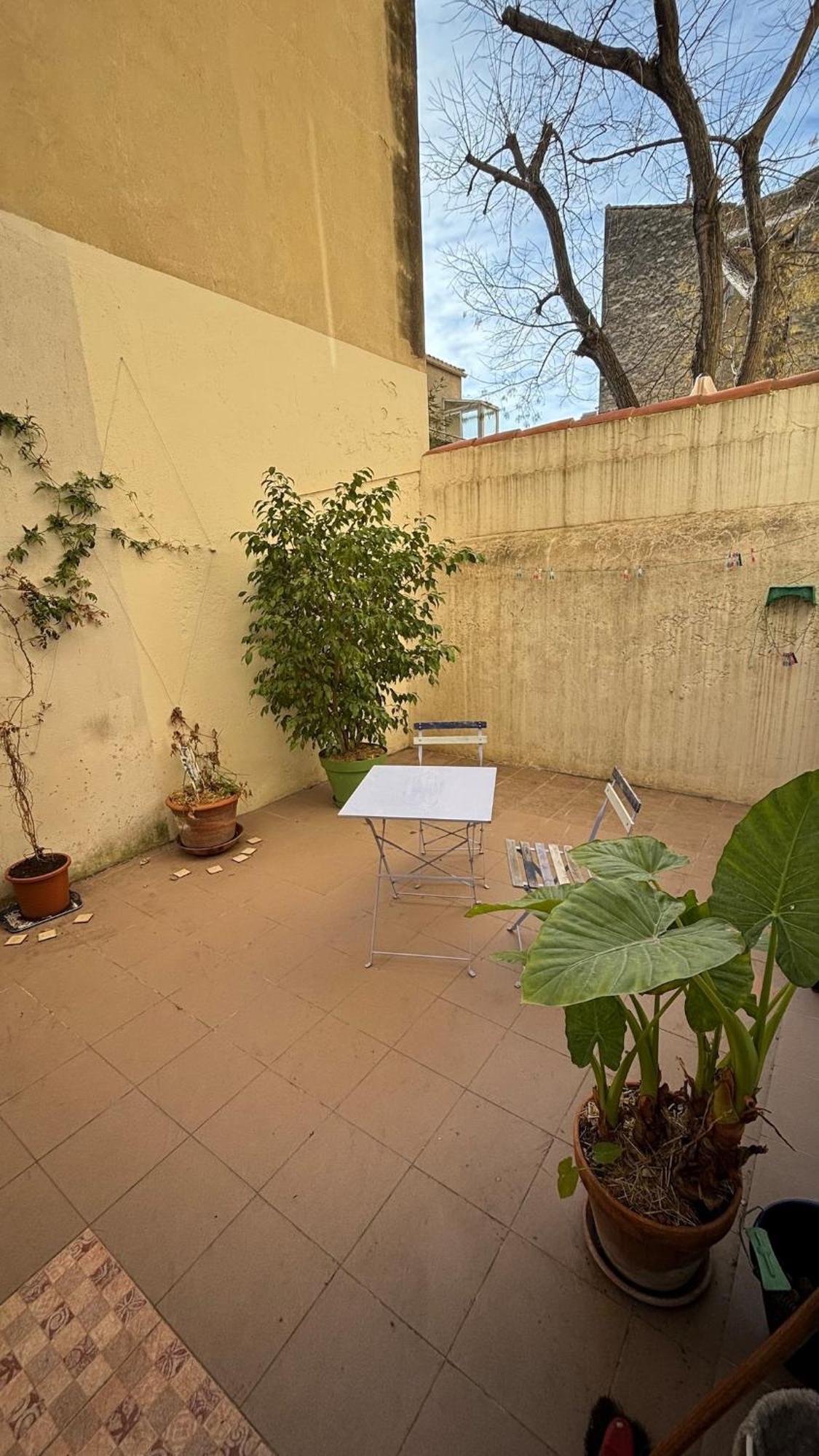 Super Gare Saint-roch Avec Terrasse * Montpellier